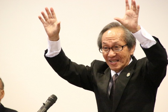 6098-Ｈ２６出前議会　スピーカー理事長２.jpg